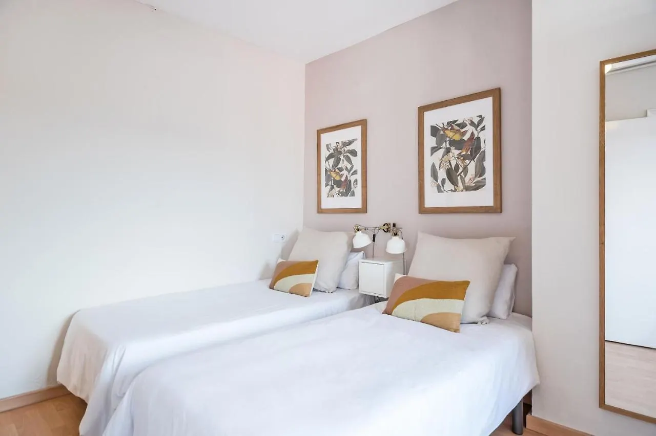 Lejlighed Dreamy Sunsets In A Central Penthouse With Terrace Barcelona Spanien