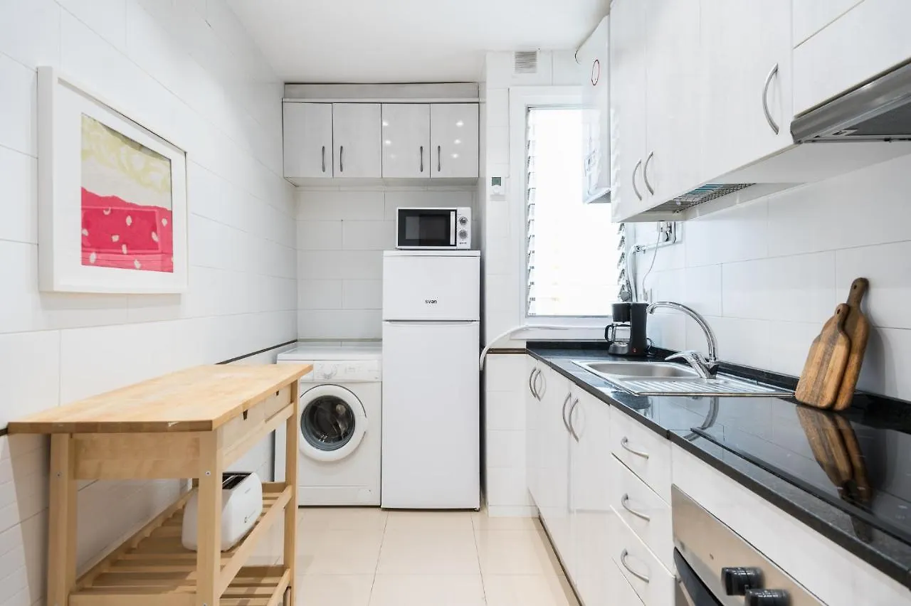 Dreamy Sunsets In A Central Penthouse With Terrace Barcelona Apartmán